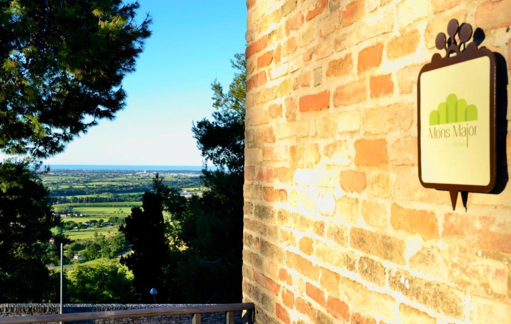 Mons Major Relais Villa Montemaggiore al Metauro Exterior photo